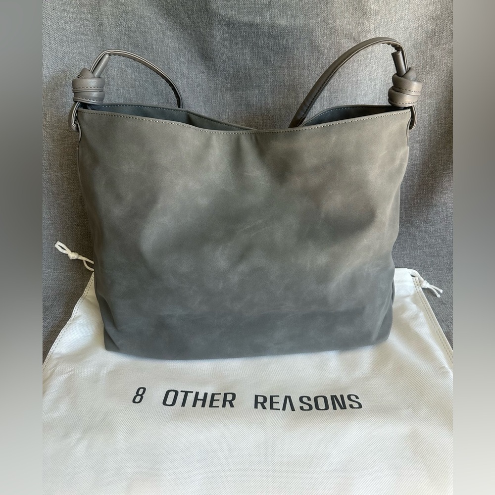 New 8 Other Reasons Betsy Slouch Tote Bag - Picture 2 of 11